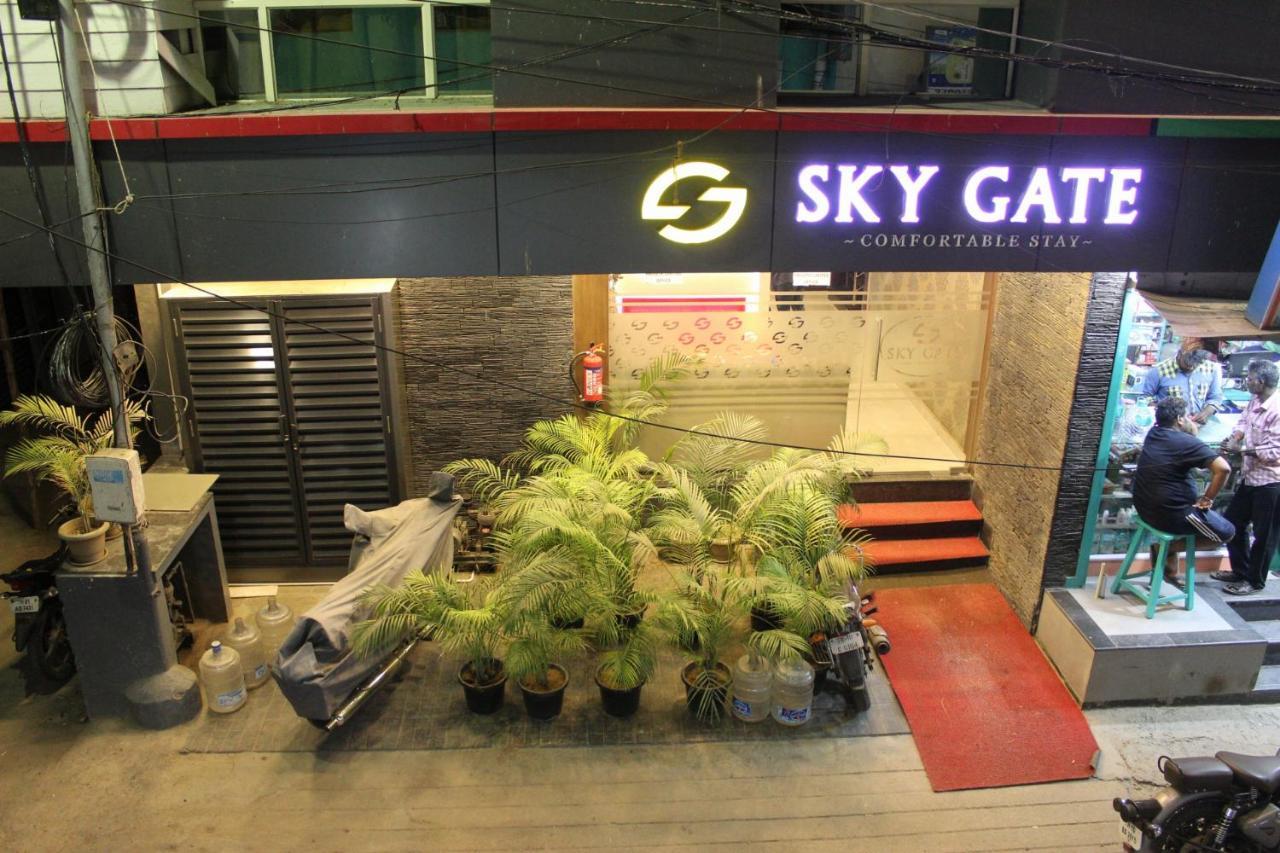 Sky Gate Hotel Near Apollo Main, Women'S & Children'S Us Consulate Sankara Netralaya Goethe Institute Prestigepalladium Shastri Bhavan Senmozhi Poonga Raj Ratnam Stadium Taj Coromandal India Oil Bhavan Dr Mohan'S Diabetics Vac 钦奈 外观 照片