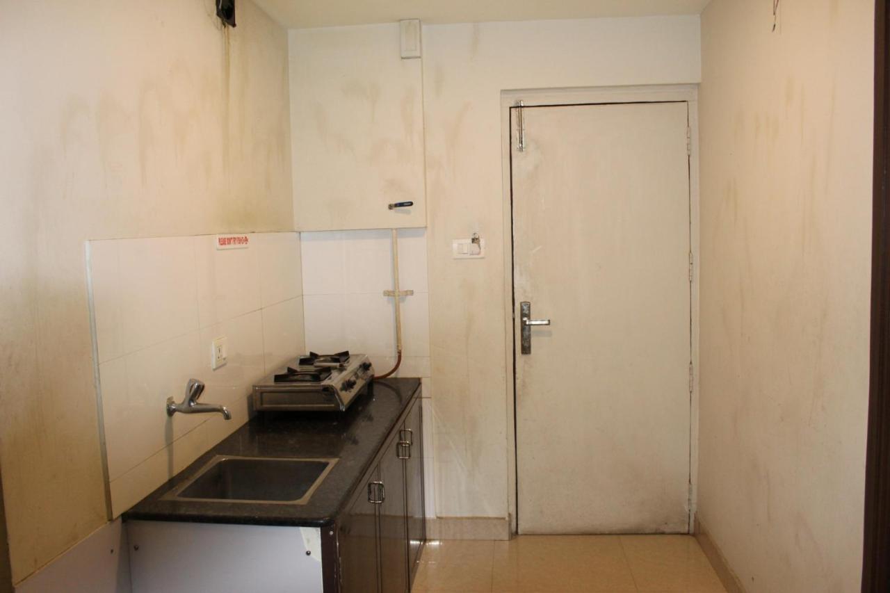 Sky Gate Hotel Near Apollo Main, Women'S & Children'S Us Consulate Sankara Netralaya Goethe Institute Prestigepalladium Shastri Bhavan Senmozhi Poonga Raj Ratnam Stadium Taj Coromandal India Oil Bhavan Dr Mohan'S Diabetics Vac 钦奈 外观 照片